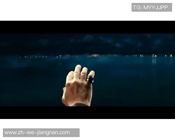 追逐梦想的绿茵传奇足球之心小说中的青春与热血